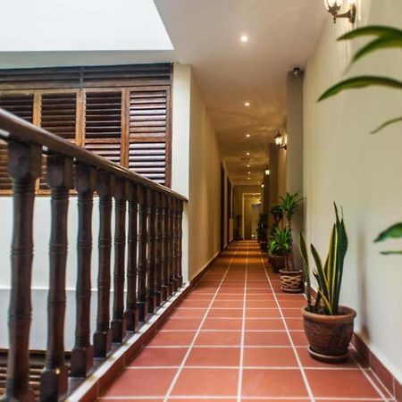 Armenian Suite Hotel George Town Exterior photo