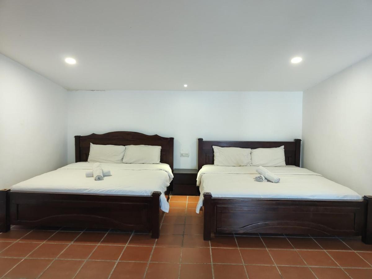 Armenian Suite Hotel George Town Exterior photo
