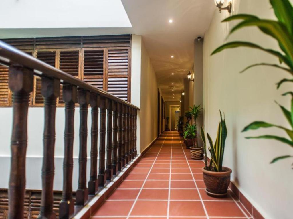 Armenian Suite Hotel George Town Exterior photo